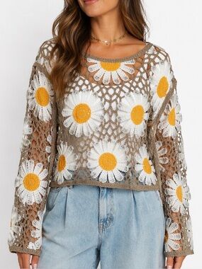 🌼Crochet Daisy Lace Style Top Long Sleeve White Yellow Taupe L